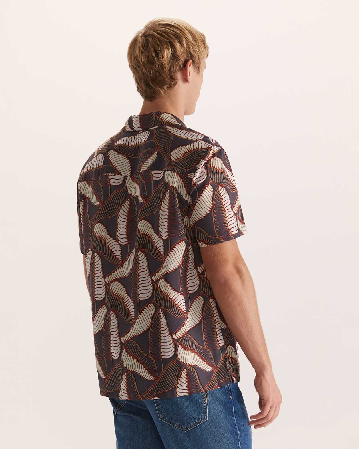 Cohen Short Sleeve Resort Print Shirt in MULTI
