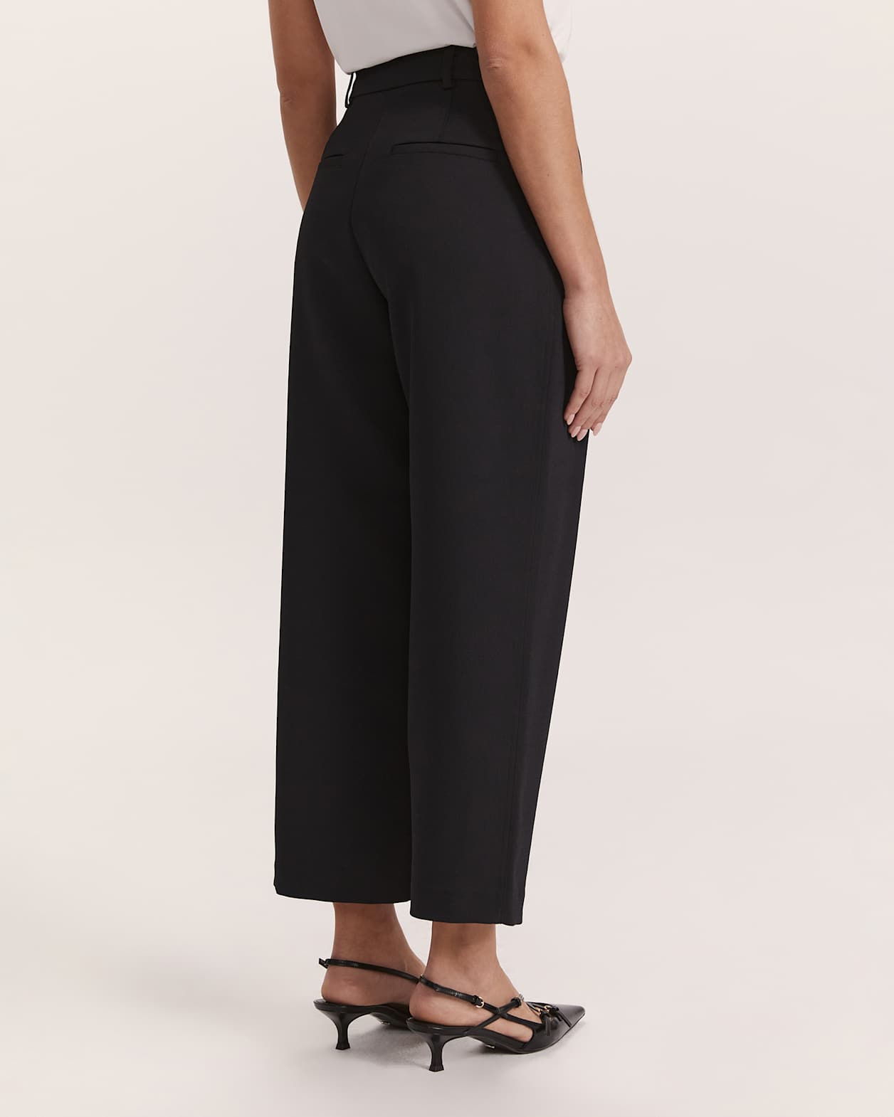 Dharma Tuck Front Culotte in BLACK