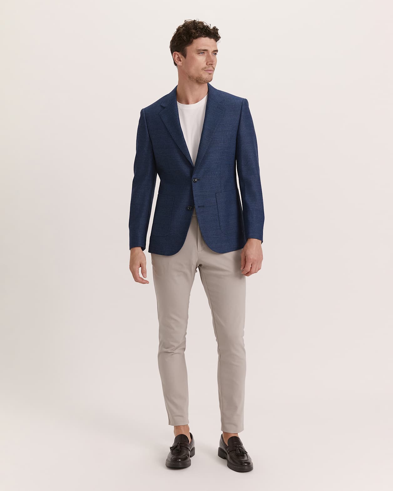 Jackson Item Blazer in NAVY