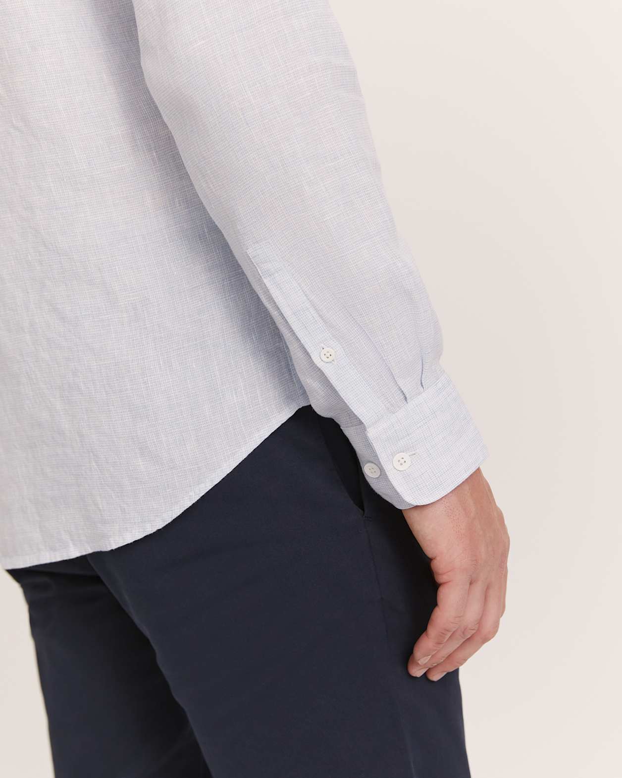 Anderson Classic Yarn Dyed Linen Shirt in CHAMBRAY
