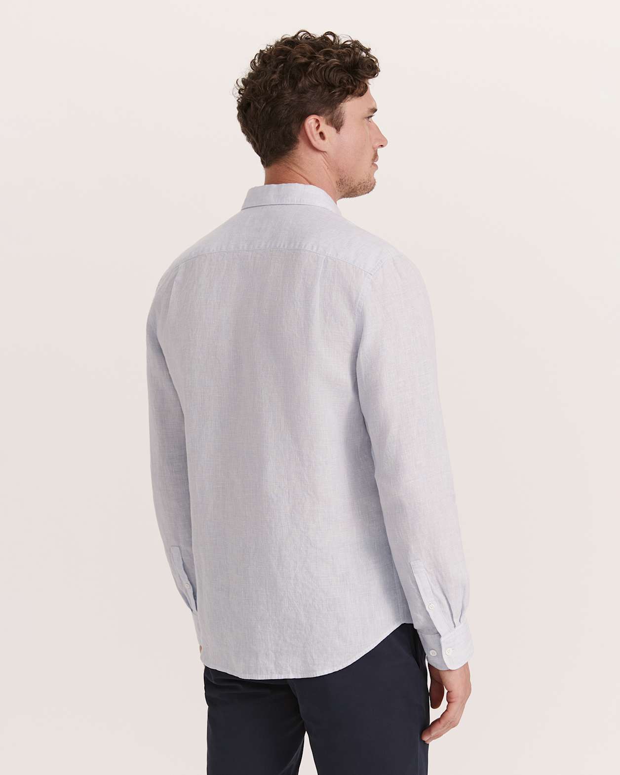 Anderson Classic Yarn Dyed Linen Shirt in CHAMBRAY