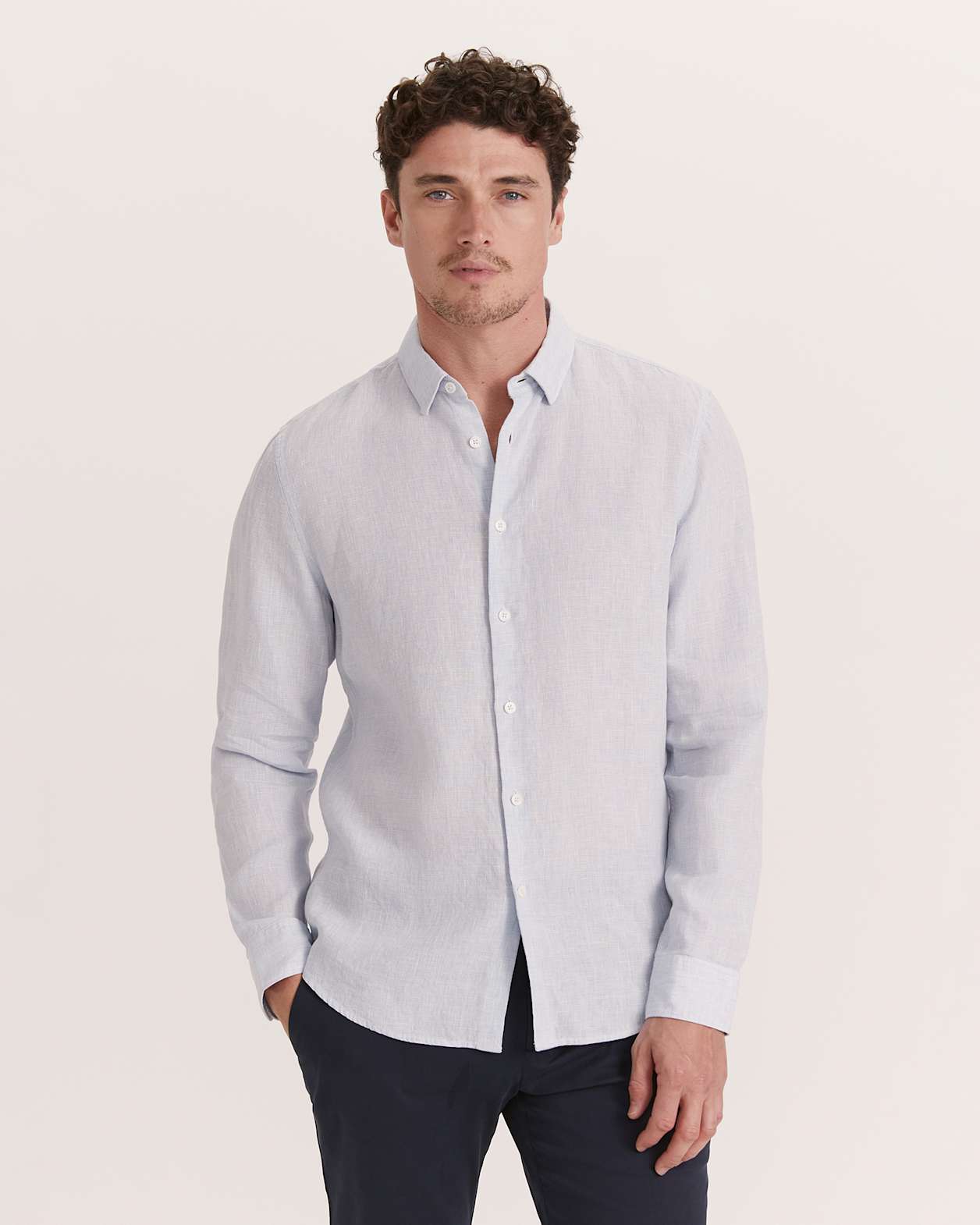 Anderson Classic Yarn Dyed Linen Shirt in CHAMBRAY