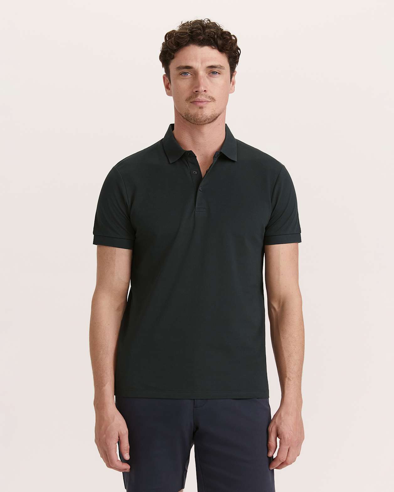 Andy Polo in FOREST