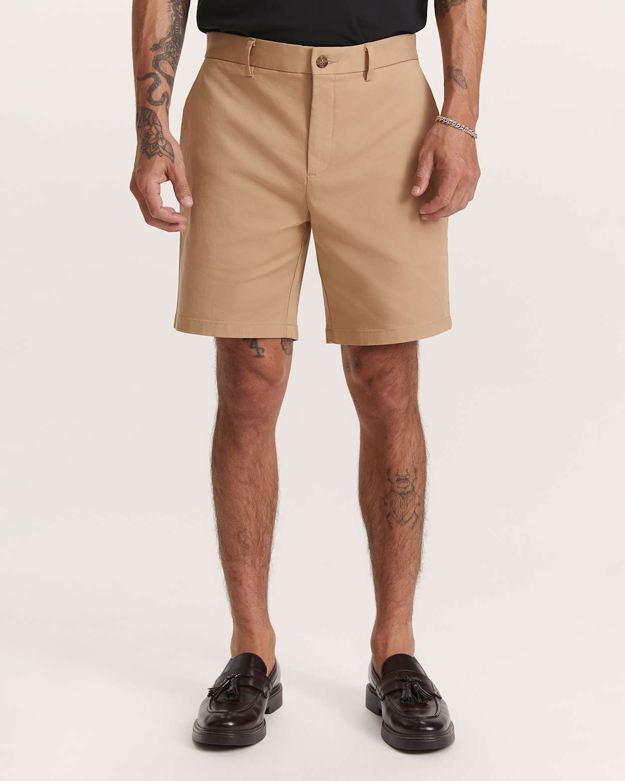Mills Stretch Short in SAND