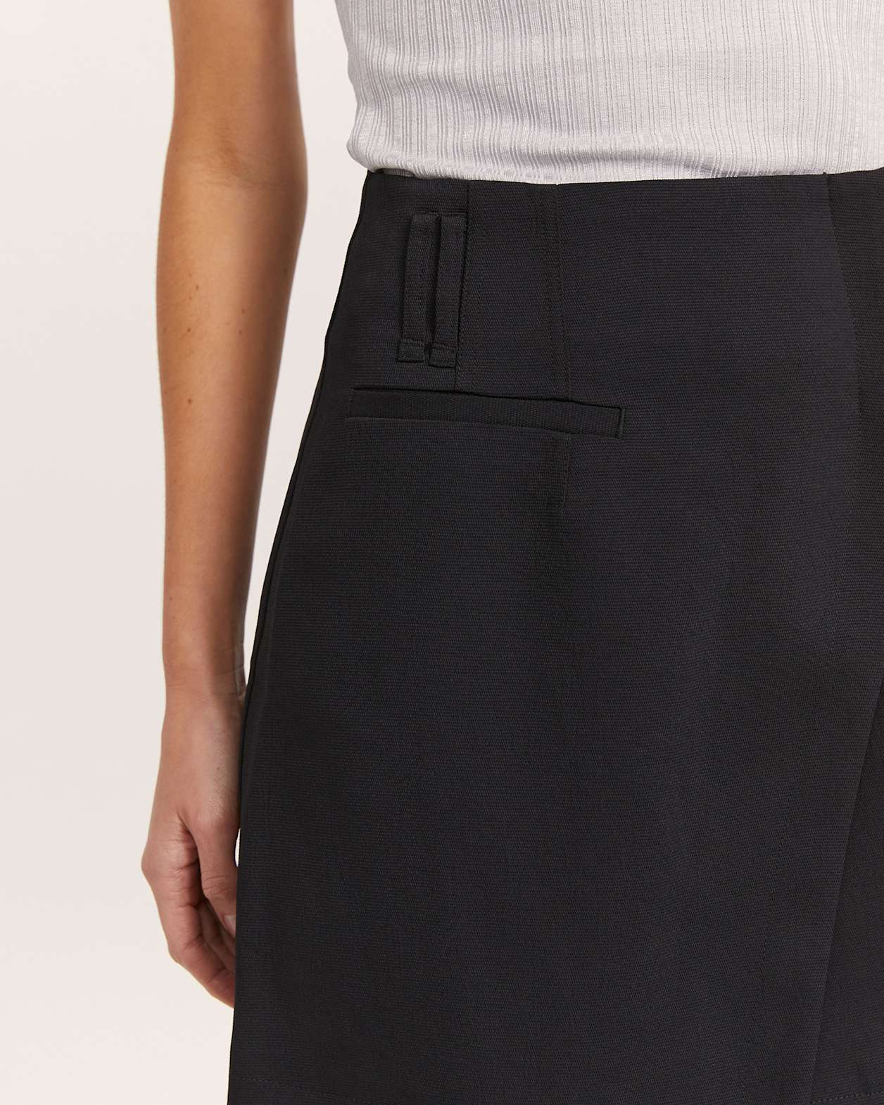 Dharma Pocket Mini Skirt in BLACK