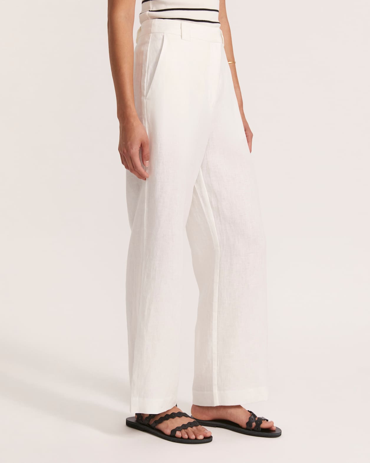 Lila Linen 7/8 Pant in WHITE