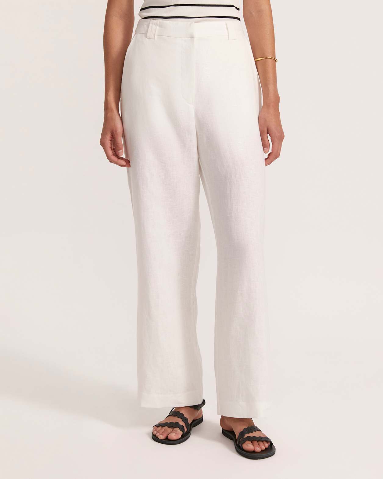 Lila Linen 7/8 Pant in WHITE