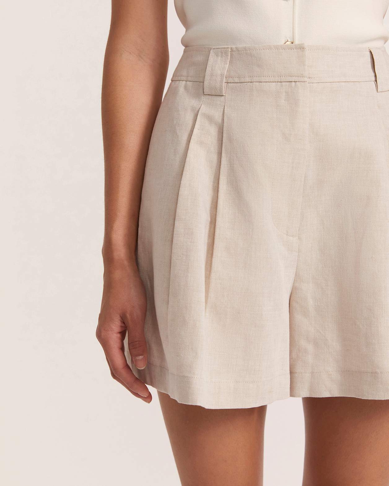 Sienna Linen Short in OATMEAL MELANGE