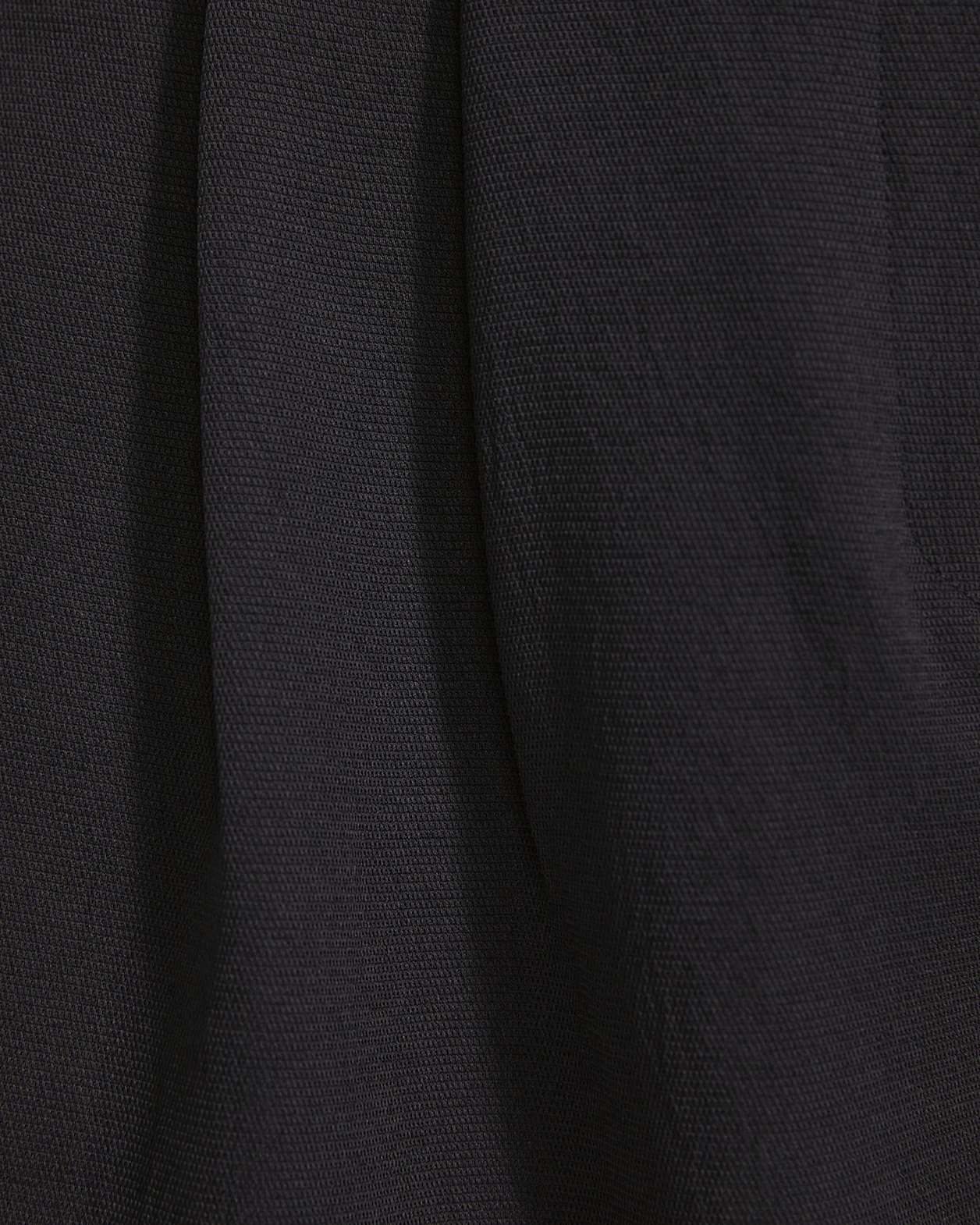 Dharma Shorts in BLACK