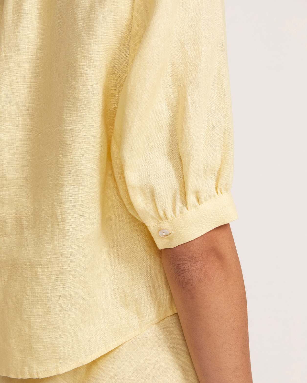 Lila Linen Puff Sleeve Shirt in LEMON