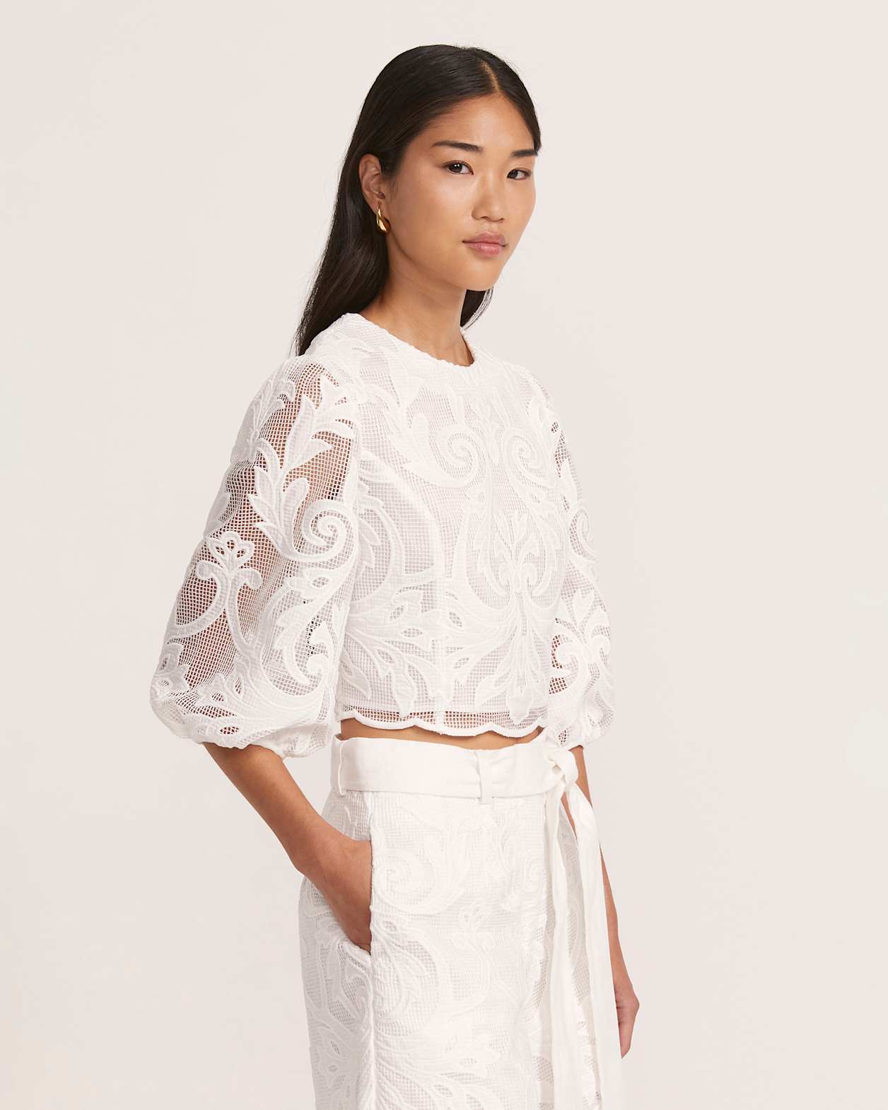Rielle Puff Sleeve Top in WHITE