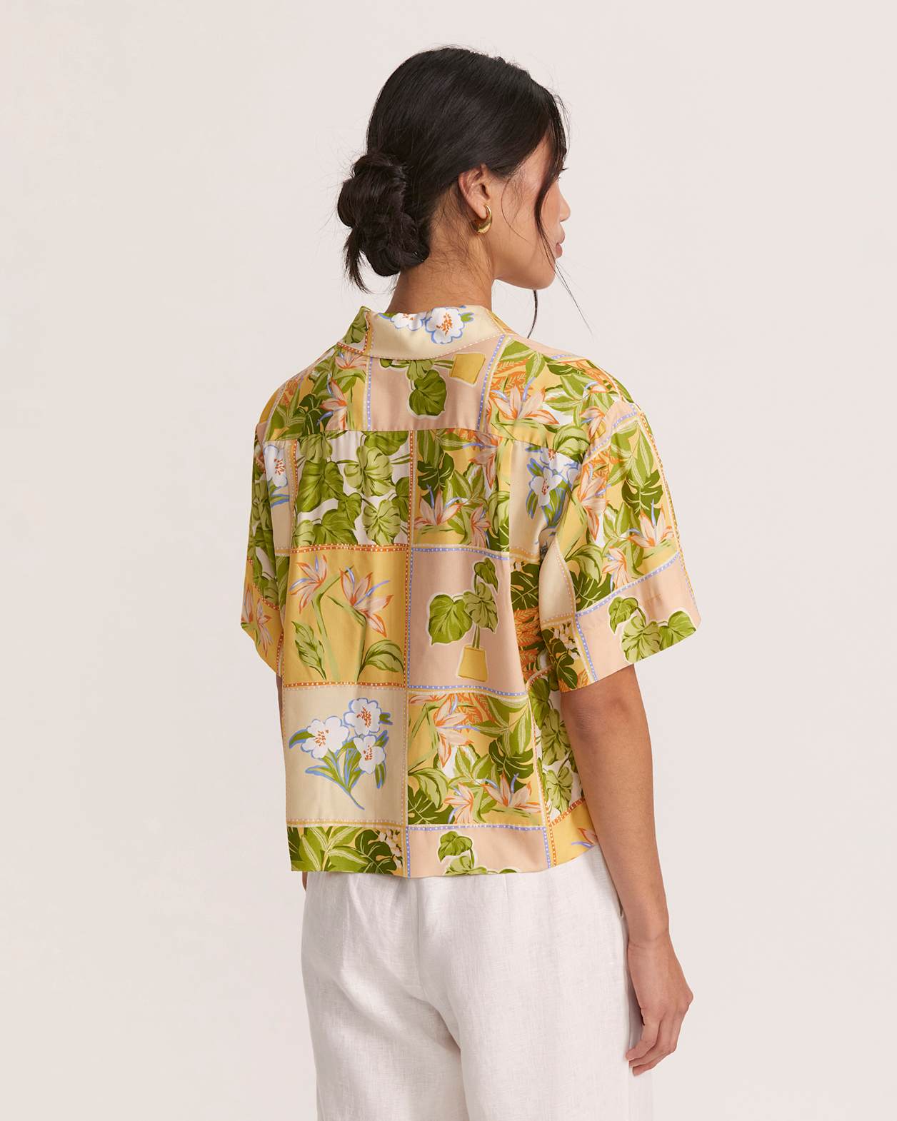 Paloma Short Sleeve Cropped Shirt in MULTI