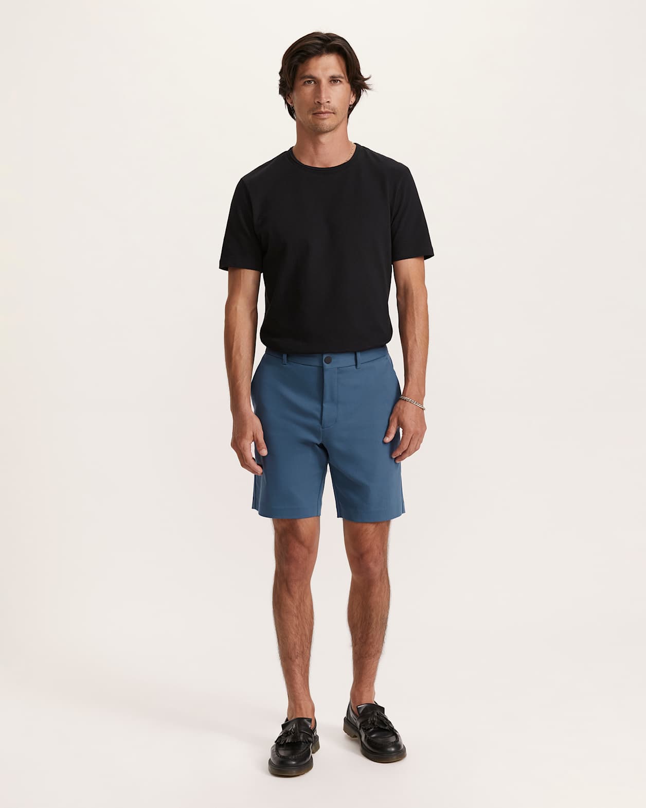 Judd Regular Short in DARK BLUE