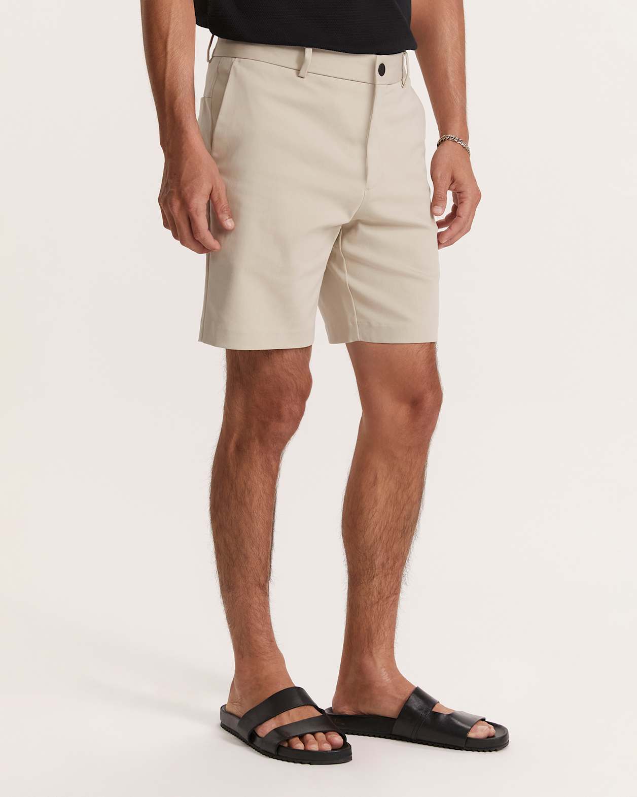 Judd Regular Short in STONE