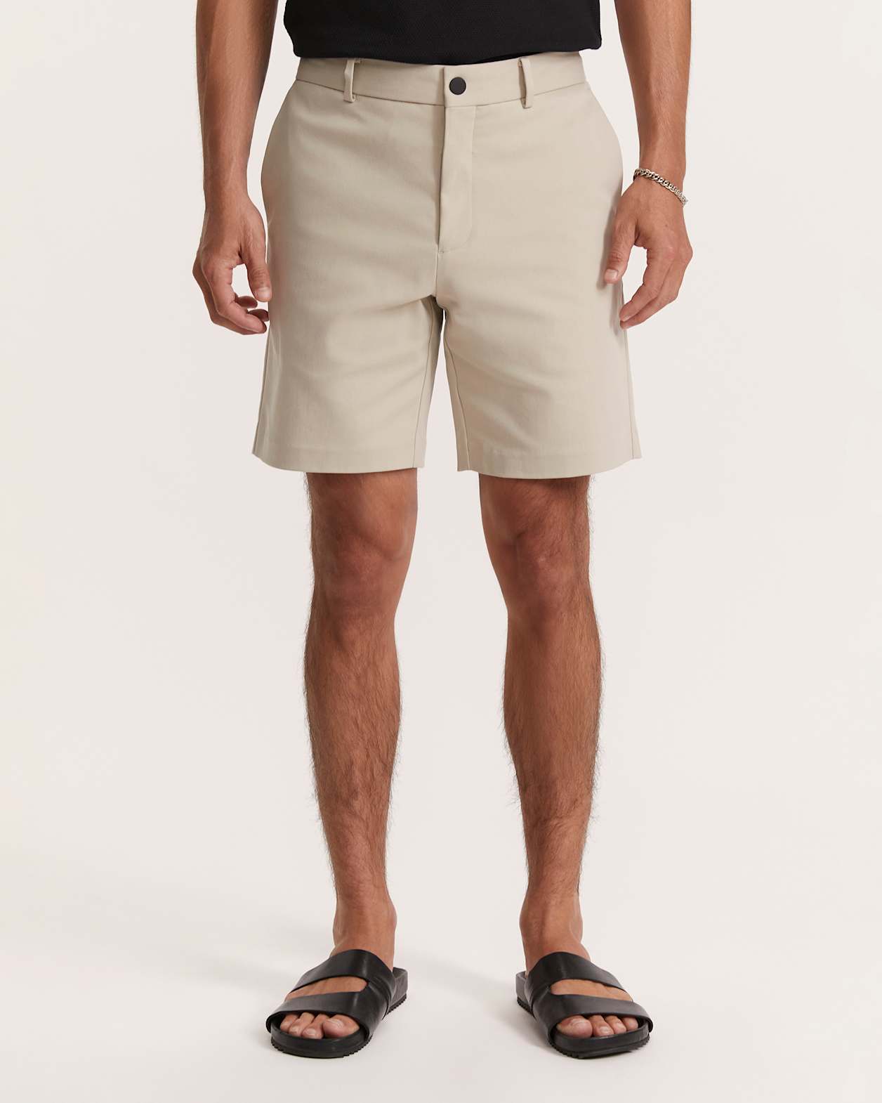 Judd Regular Short in STONE