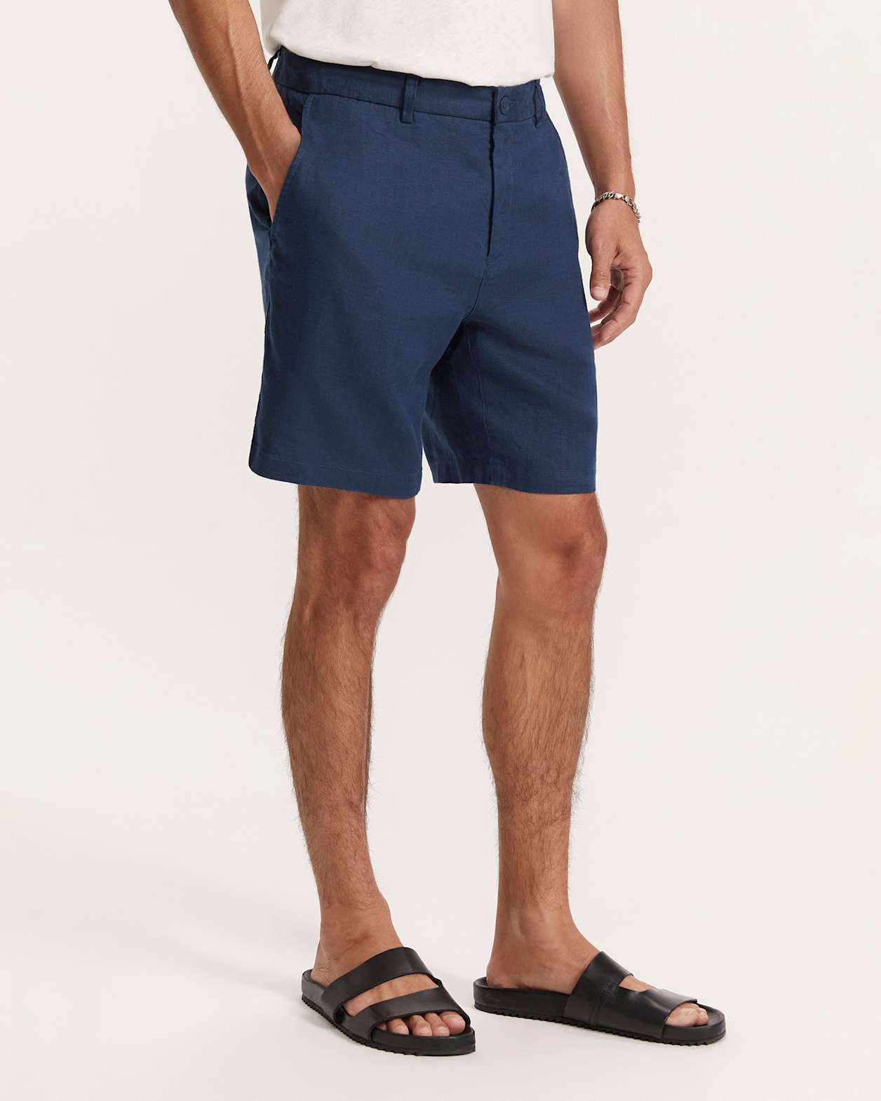 Luca Linen Short in DARK BLUE