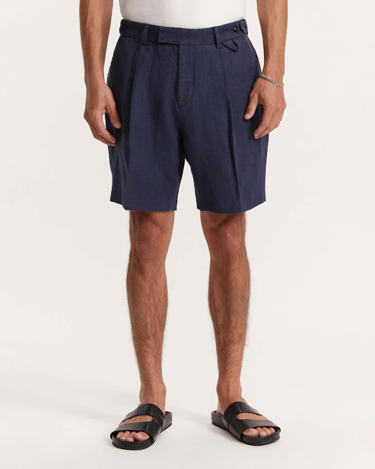 Wade Pleat Front Short in NAVY
