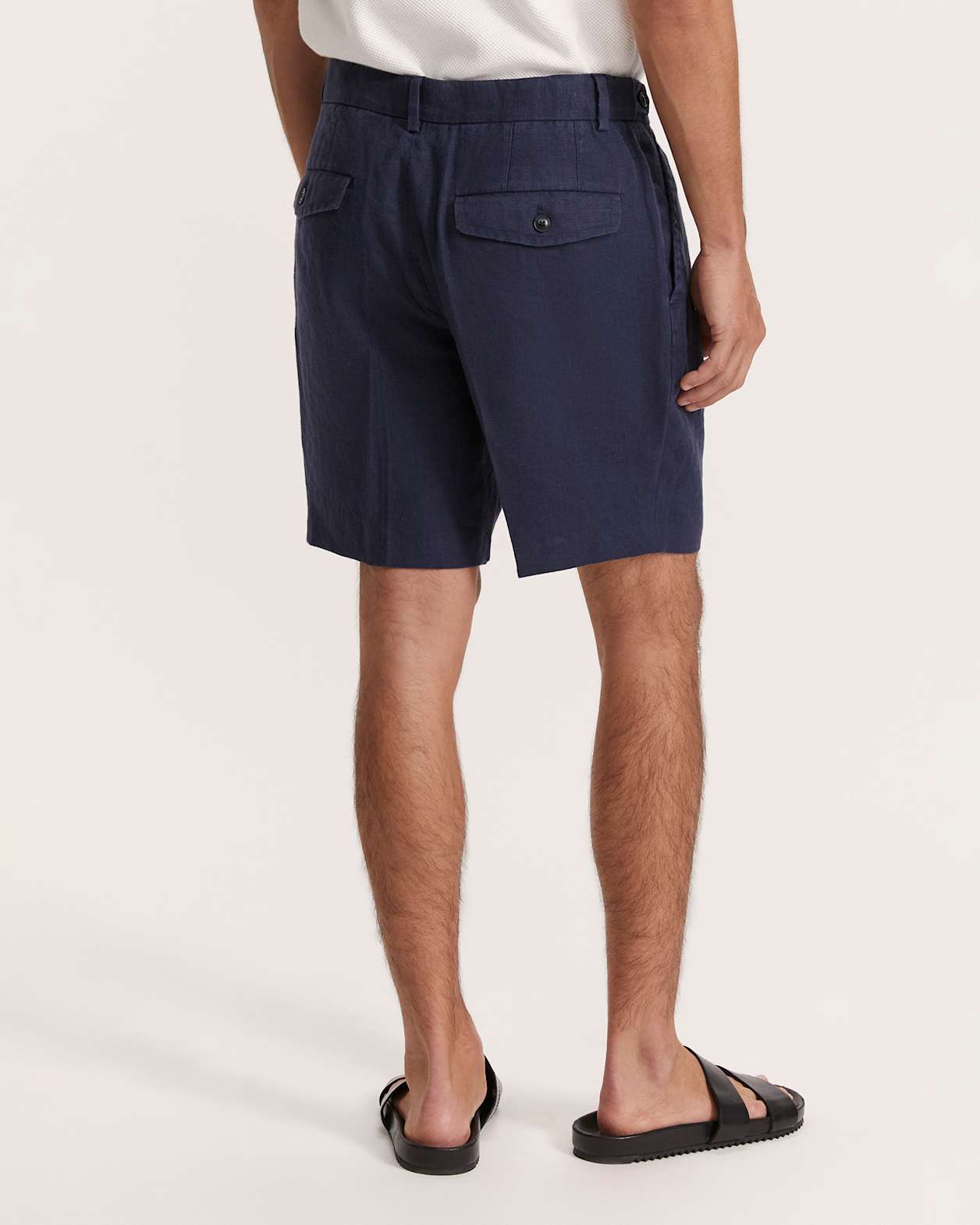 Wade Pleat Front Short in NAVY