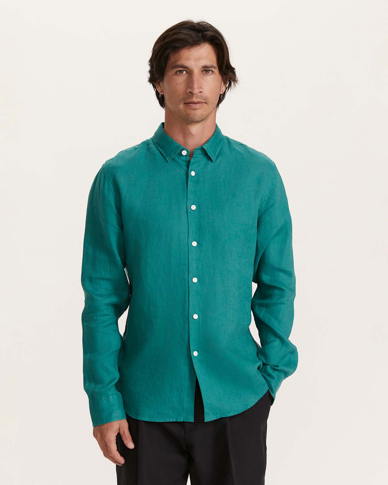Anderson Long Sleeve Classic Linen Shirt in DARK GREEN
