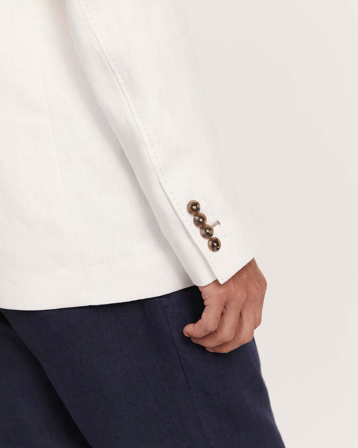 Wade Linen Suit Jacket in WHITE