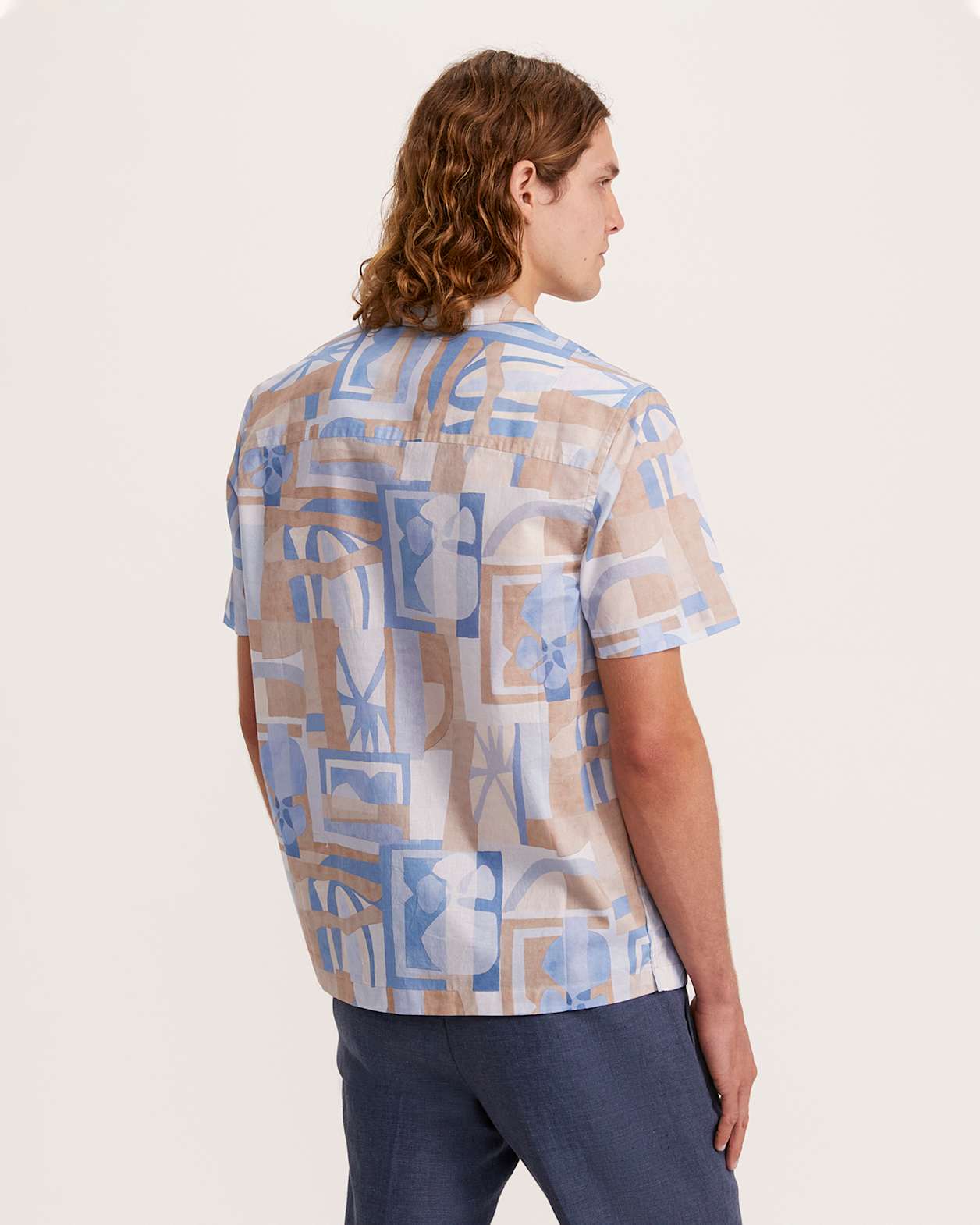Wallis Short Sleeve Resort Print Cotton Shirt in BLUE/YELLOW