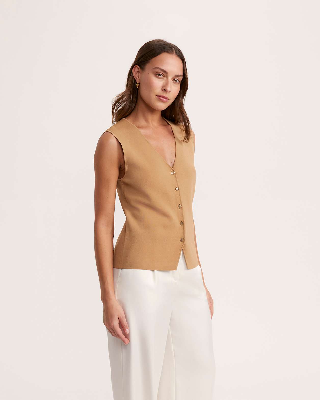 Vera Knit Vest in GOLD