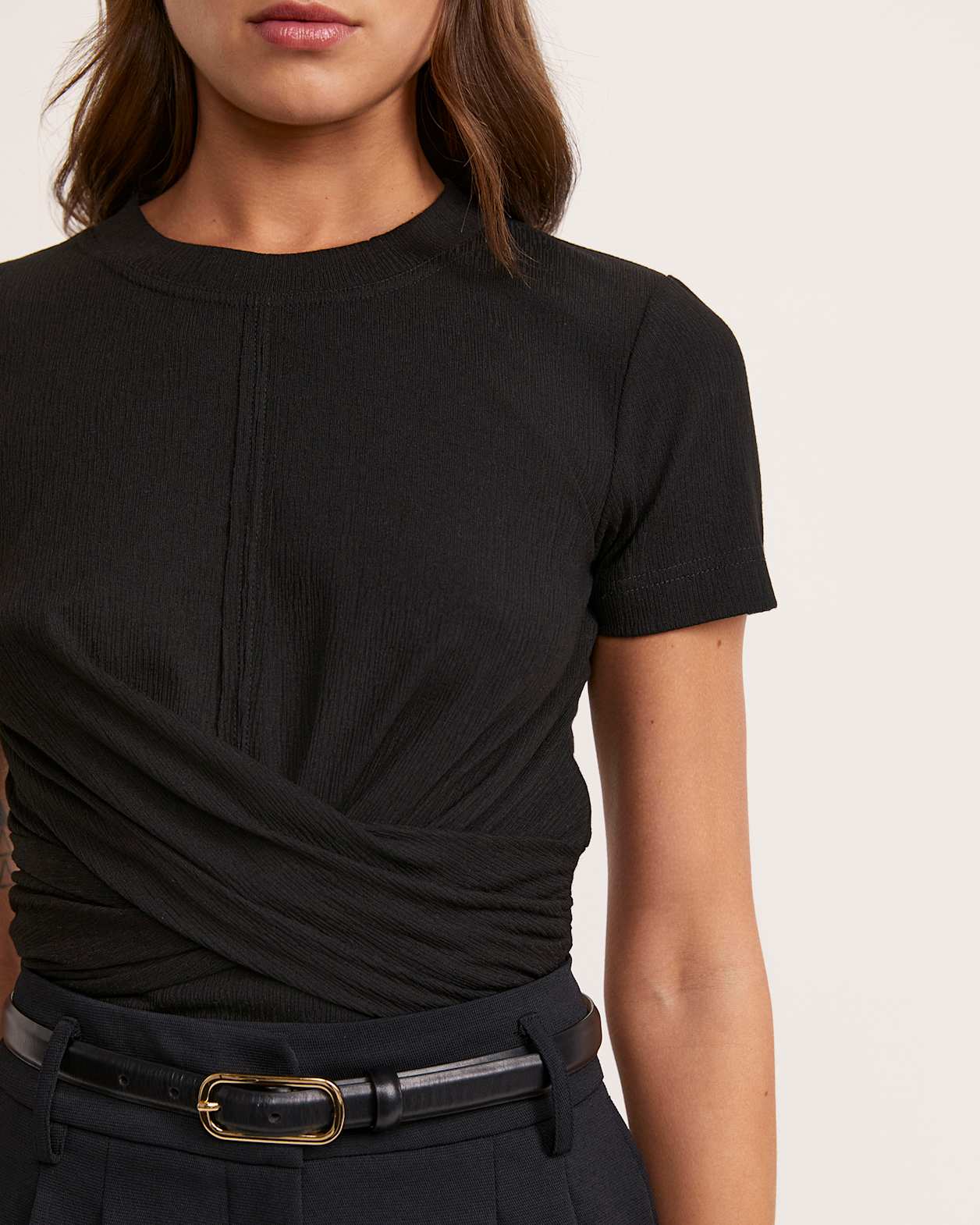 Xanthe Twist Front Top in BLACK