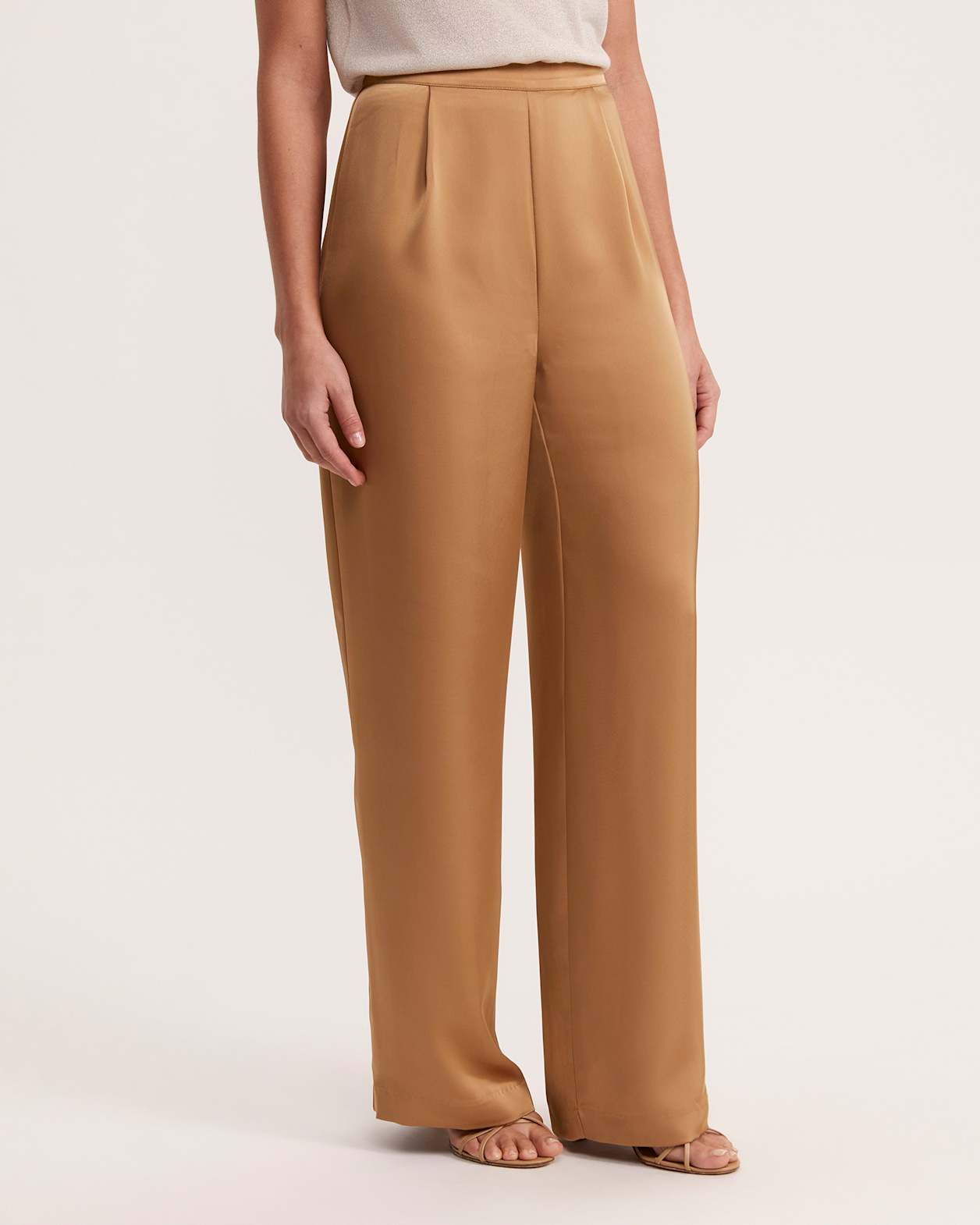 Jayde Wide Leg Pant in GOLD