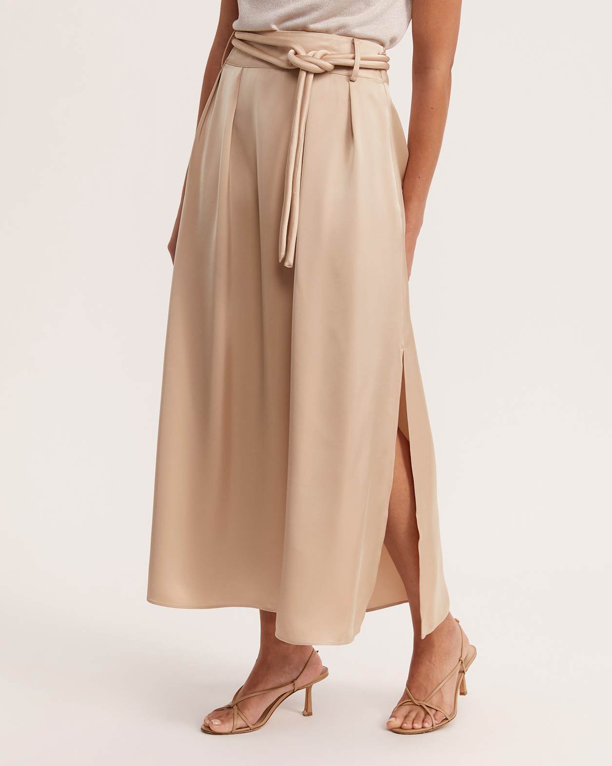 Jayde Belted Midi Skirt in CHAMPAGNE