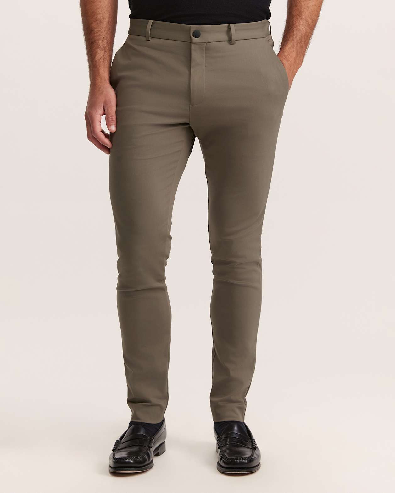 Judd Slim Dress Chino Pant in OLIVE