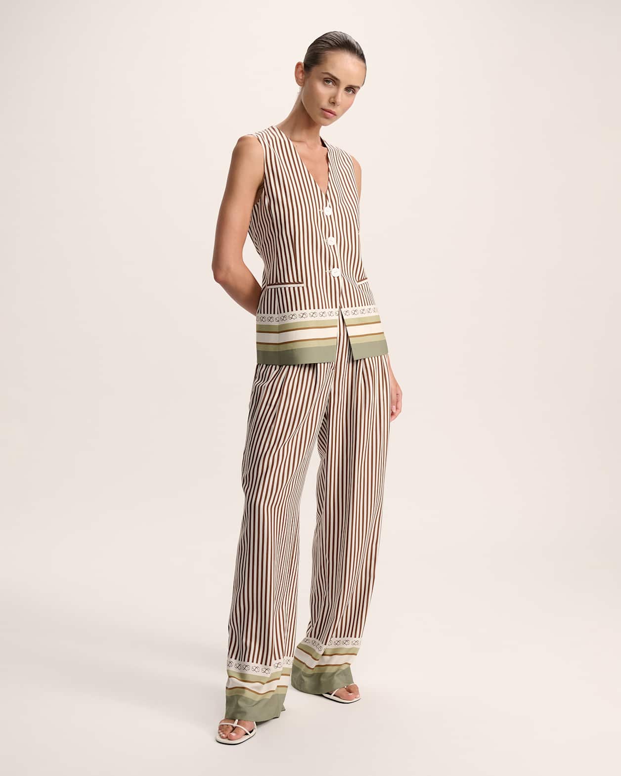 Elvie Vest in MULTI