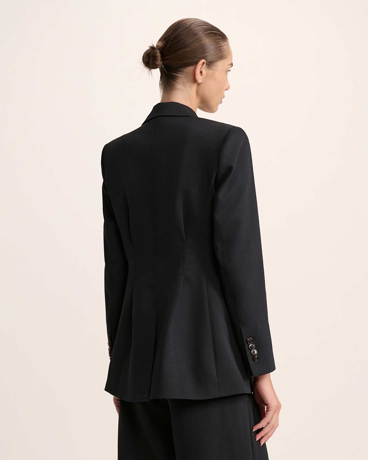 Dharma Stitch Detail Blazer in BLACK