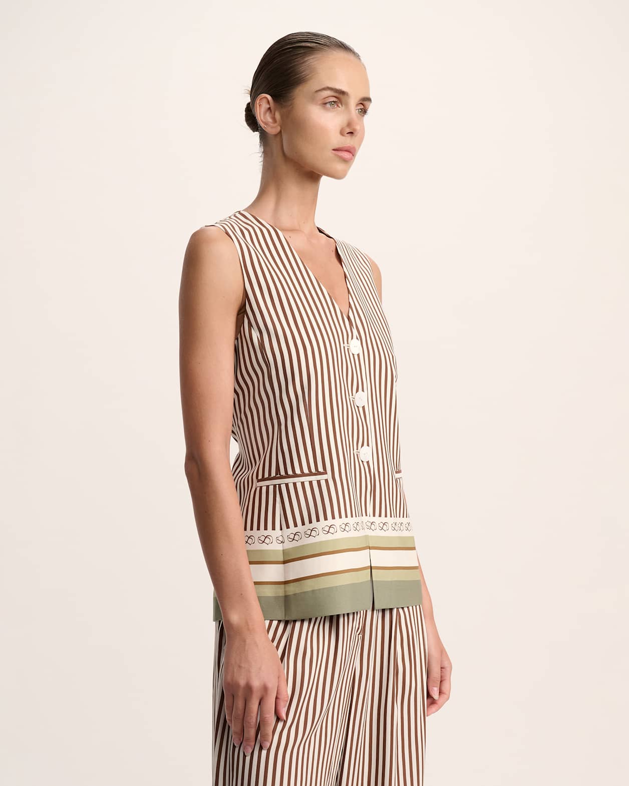 Elvie Vest in MULTI