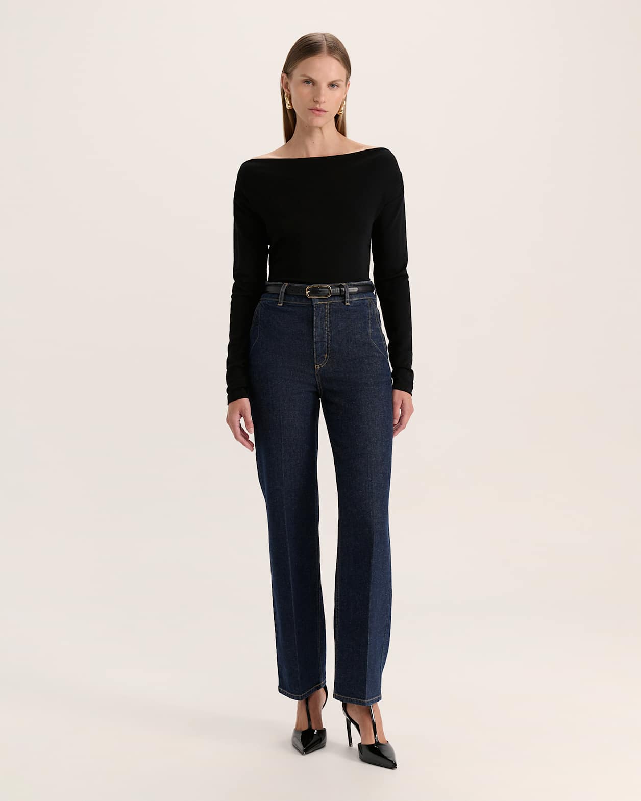 Coco Wool Boat Neck Top in BLACK