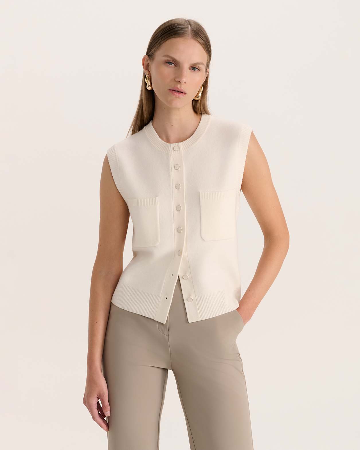 Boiled Wool Vest in CREAM