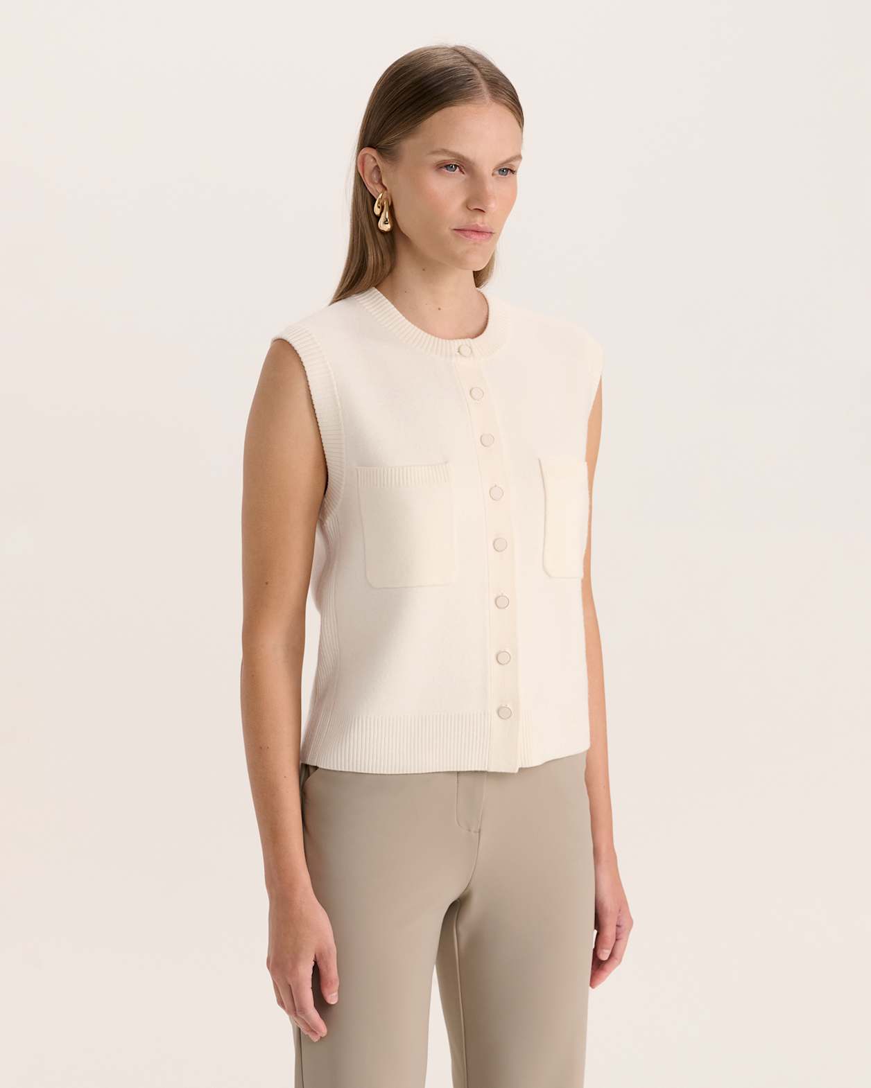 Boiled Wool Vest in CREAM