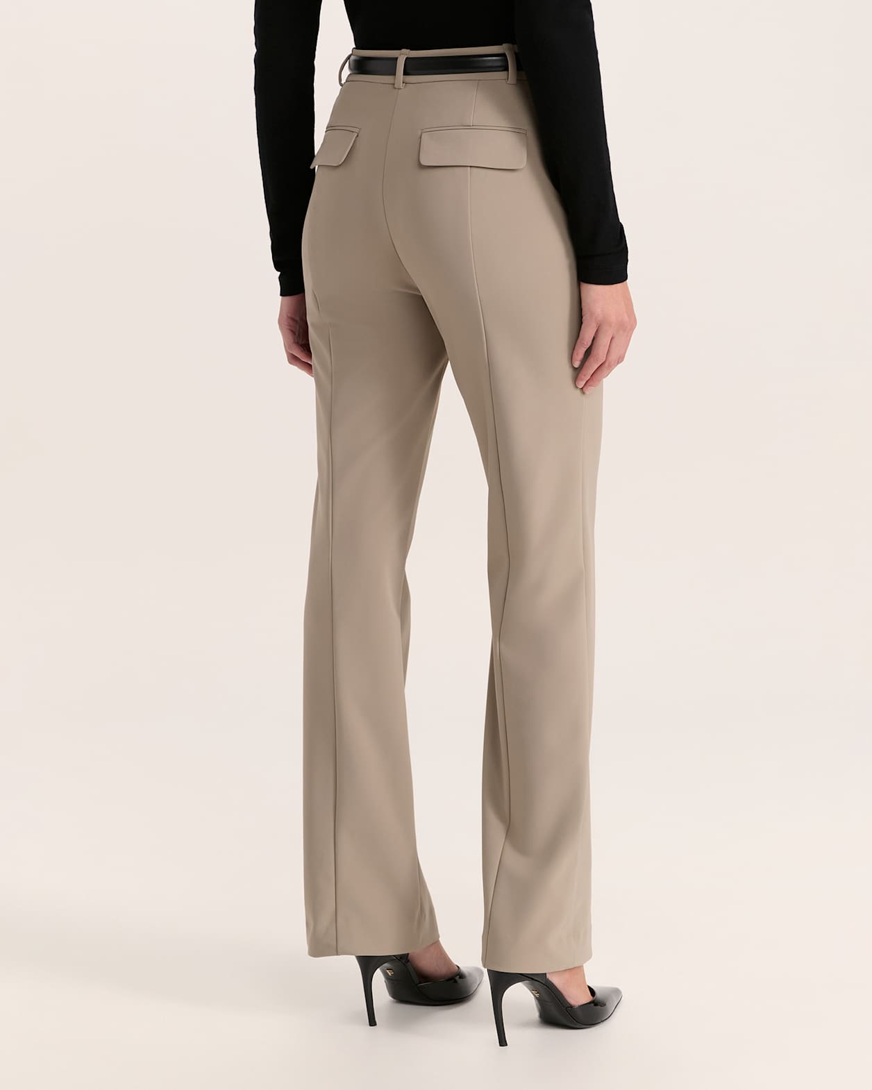 Deia Straight Leg Pant in LIGHT TAUPE