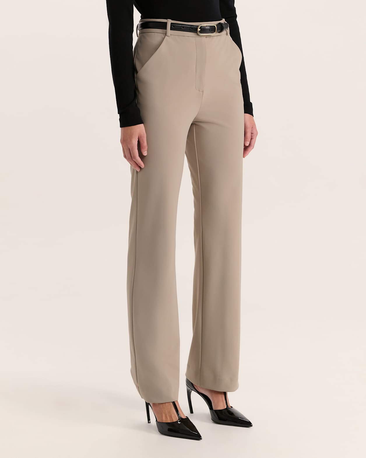Deia Straight Leg Pant in LIGHT TAUPE