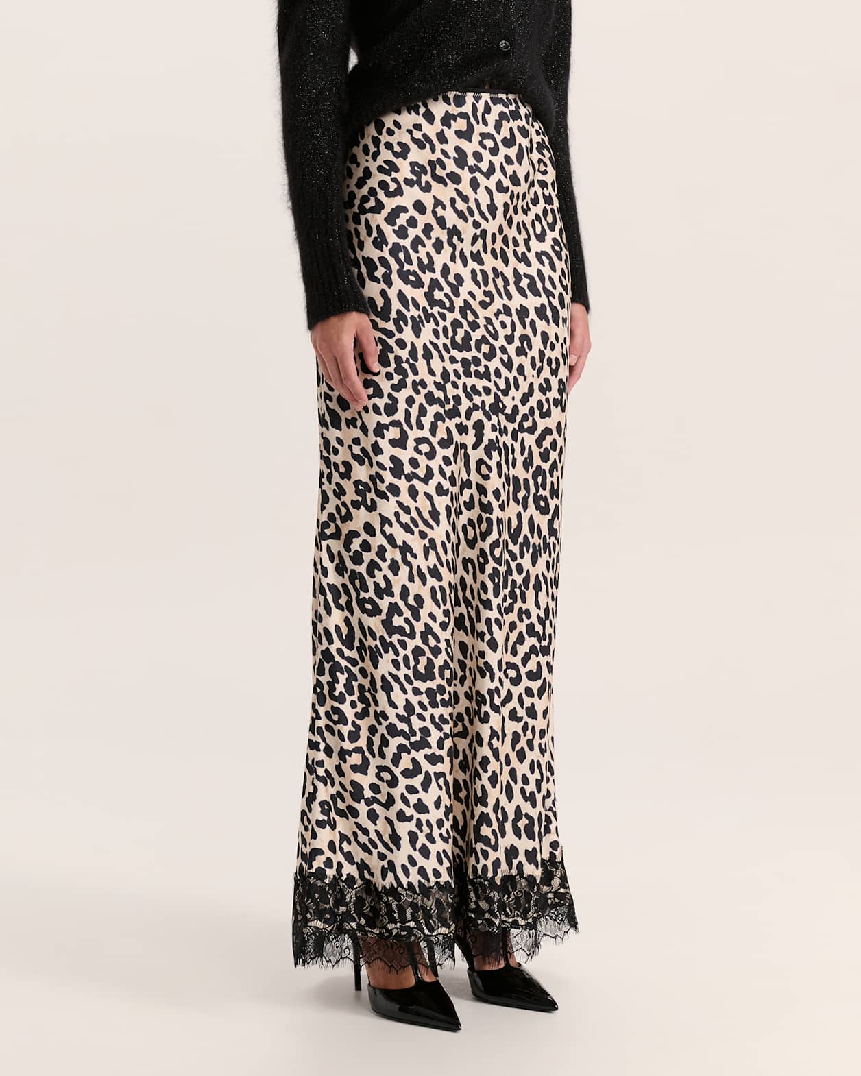 Priscilla Midi Skirt in MULTI
