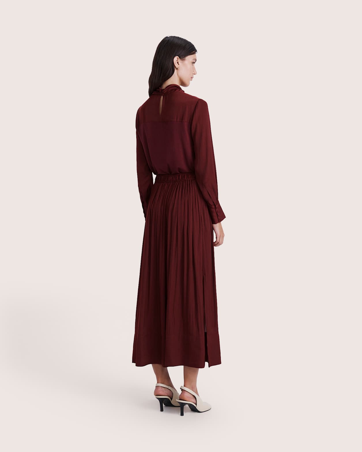 Lillian Midi Skirt in BERRY