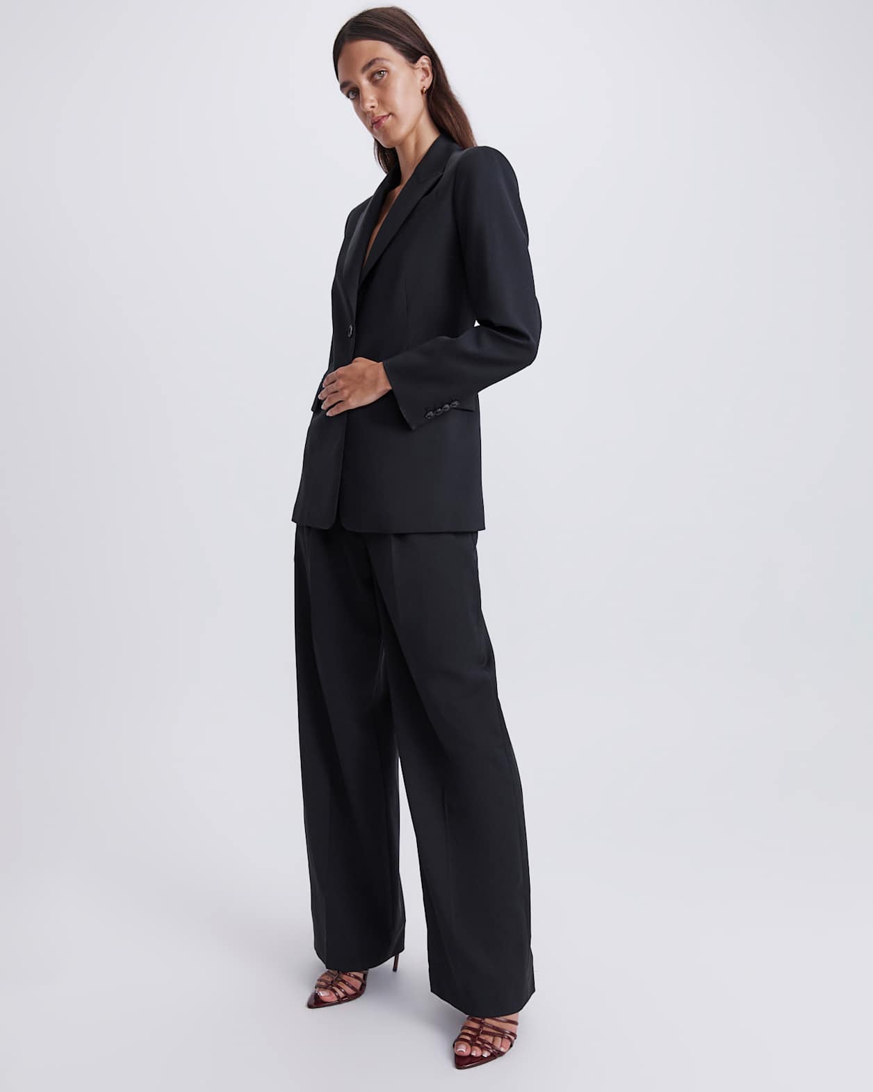 Suki Classic Wool Blazer in BLACK