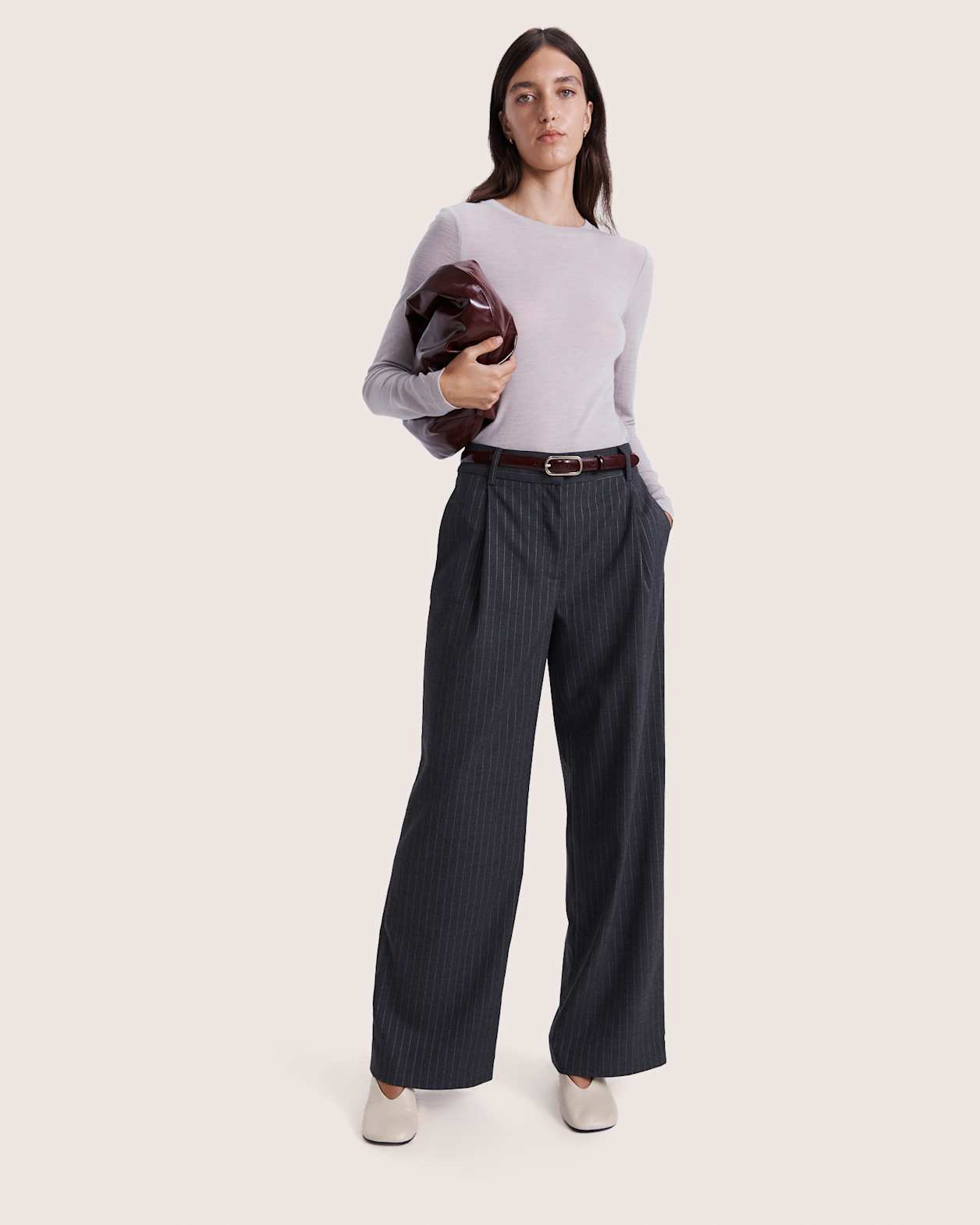 Bobbi Tailored Wide Leg Pant in CHARCOAL/IVORY