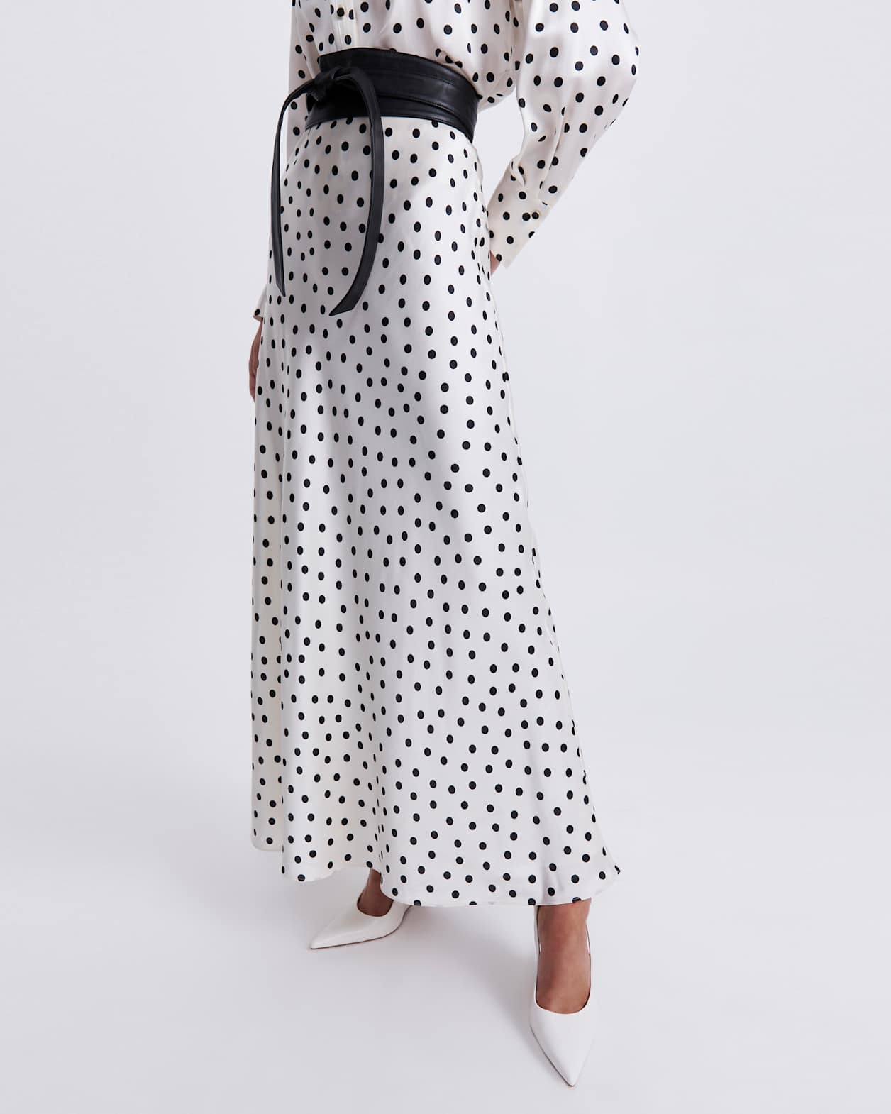 Presley Silk Midi Skirt in IVORY/BLACK