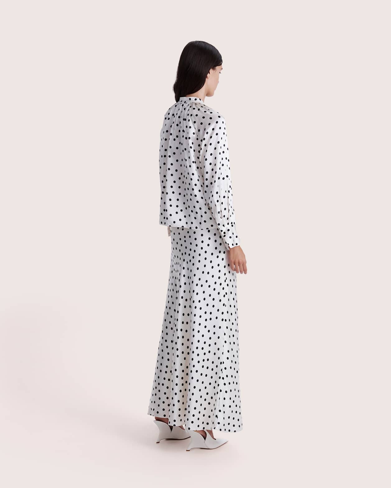 Presley Silk Long Sleeve Blouse in IVORY/BLACK