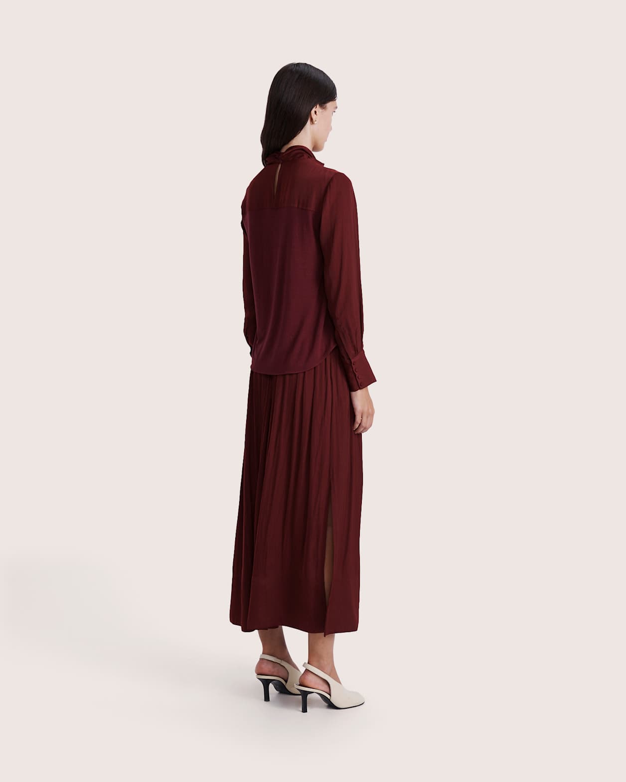 Lillian Long Sleeve Drape Neck Top in BERRY