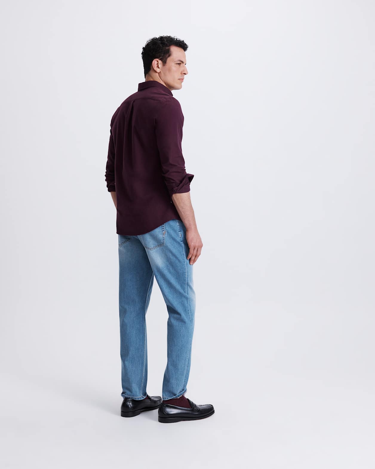 Sam Oxford Shirt in WINE