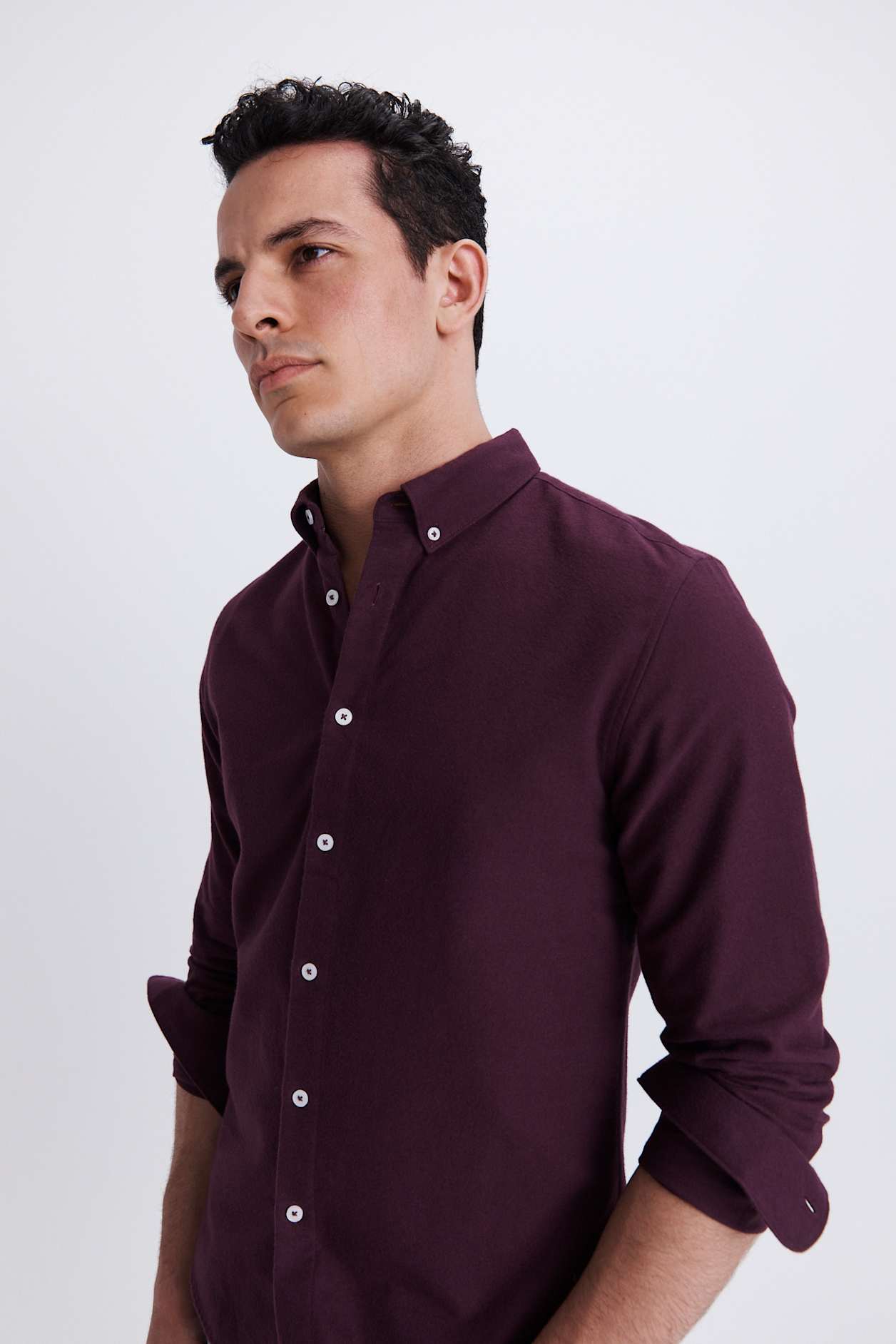 Sam Oxford Shirt in WINE