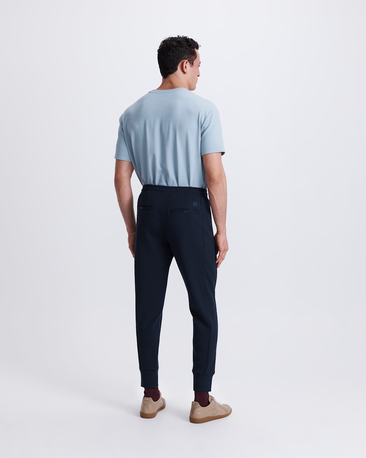 Victor Track Pant in NAVY
