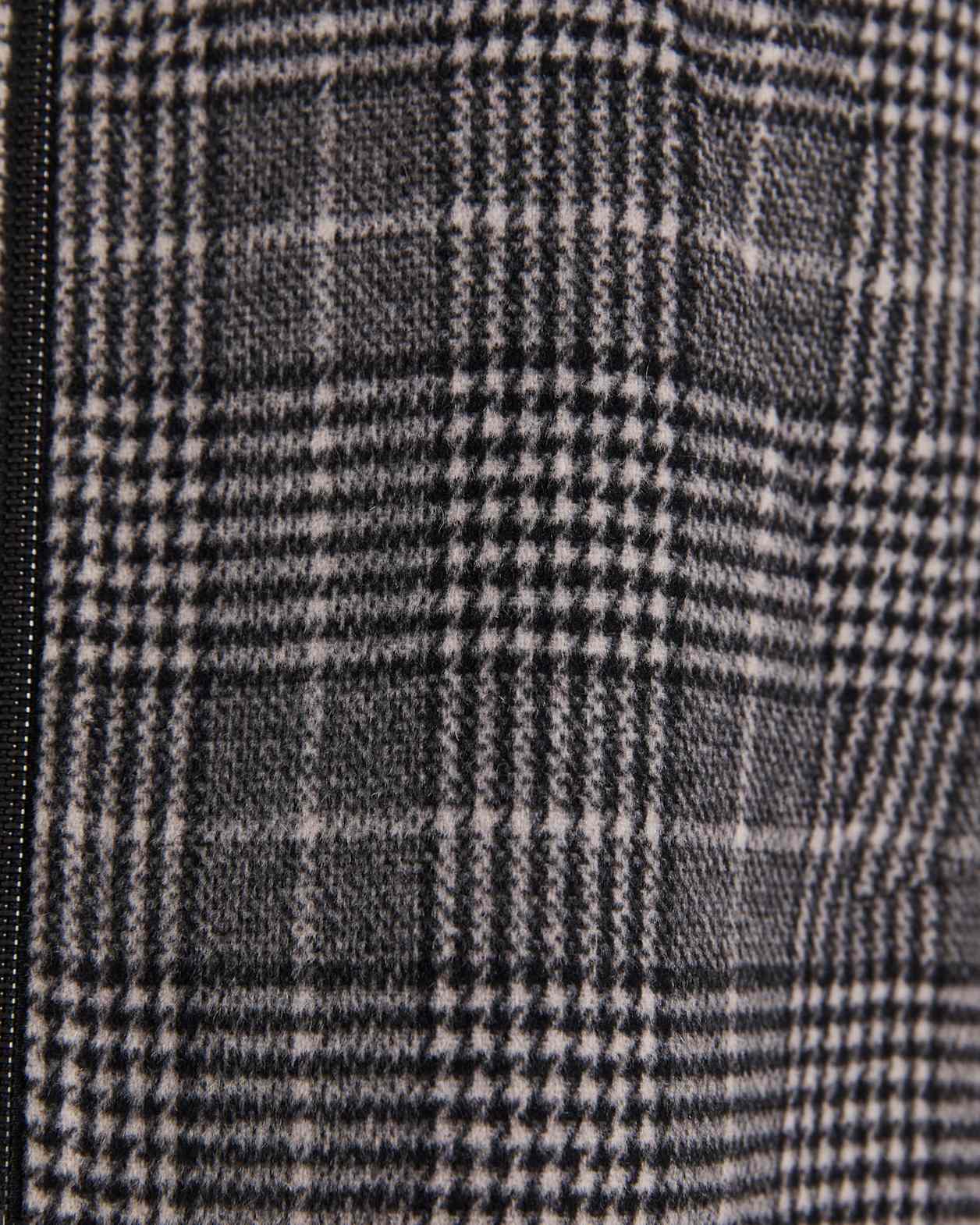 Perri Bomber Jacket in CHECK