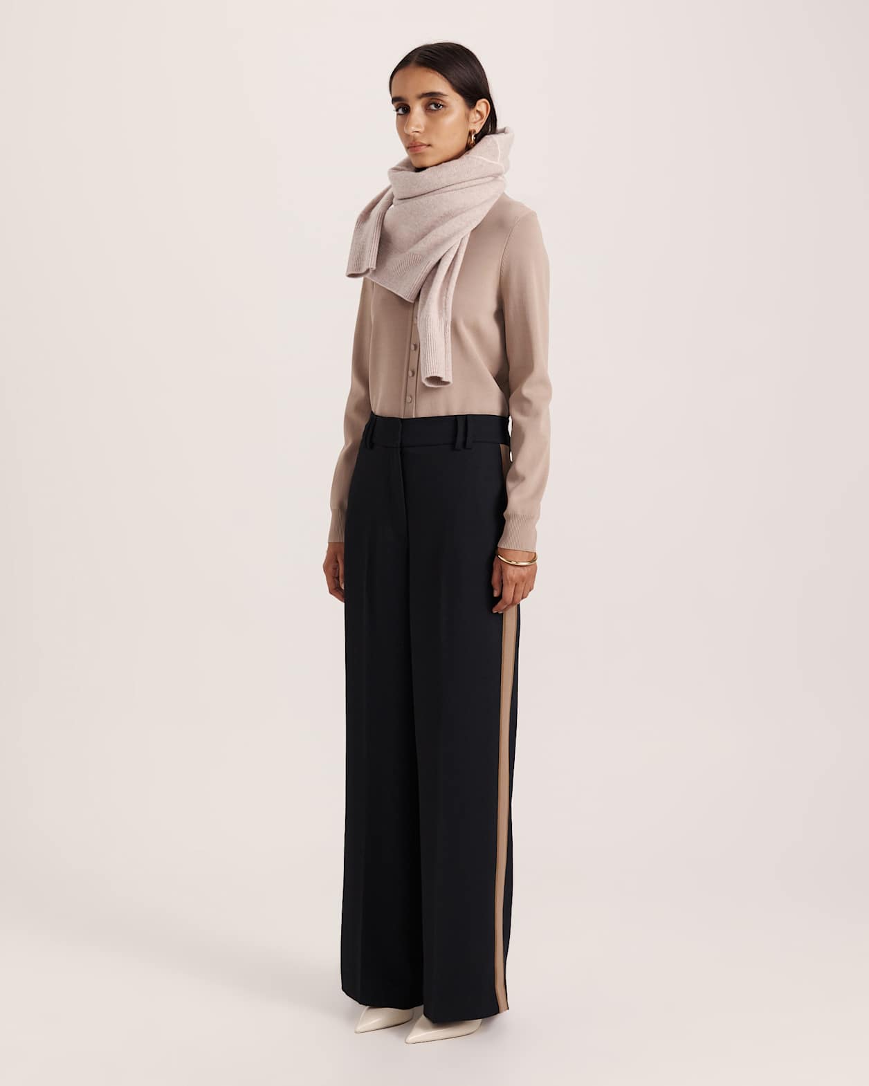 Dharma Side Stripe Pant in BLACK